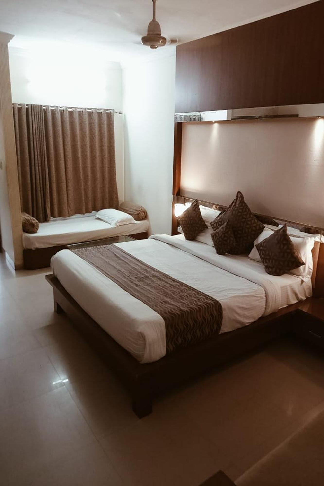 Rupis Resort Near Udaipur Airport Dabok Екстер'єр фото