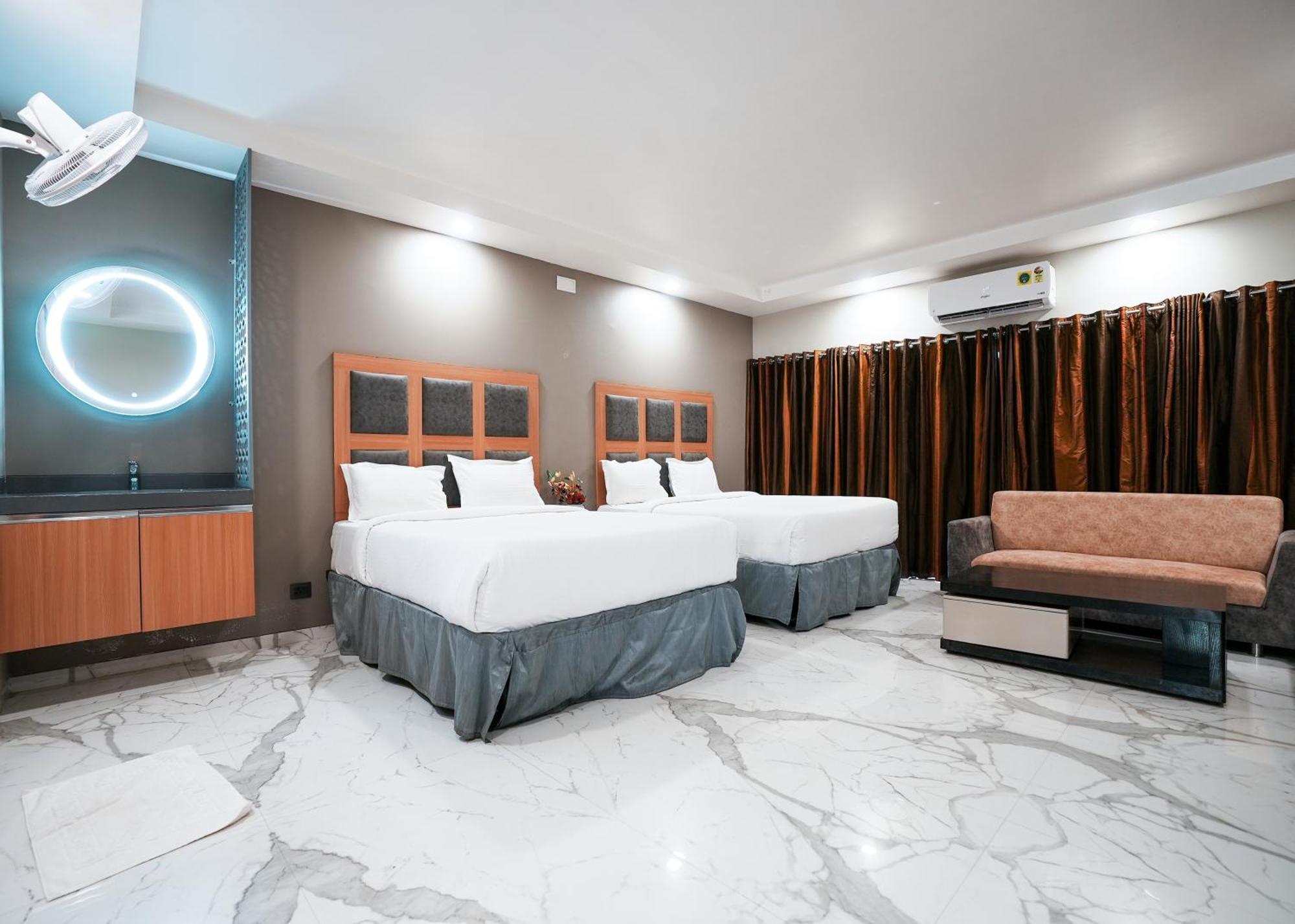 Rupis Resort Near Udaipur Airport Dabok Екстер'єр фото