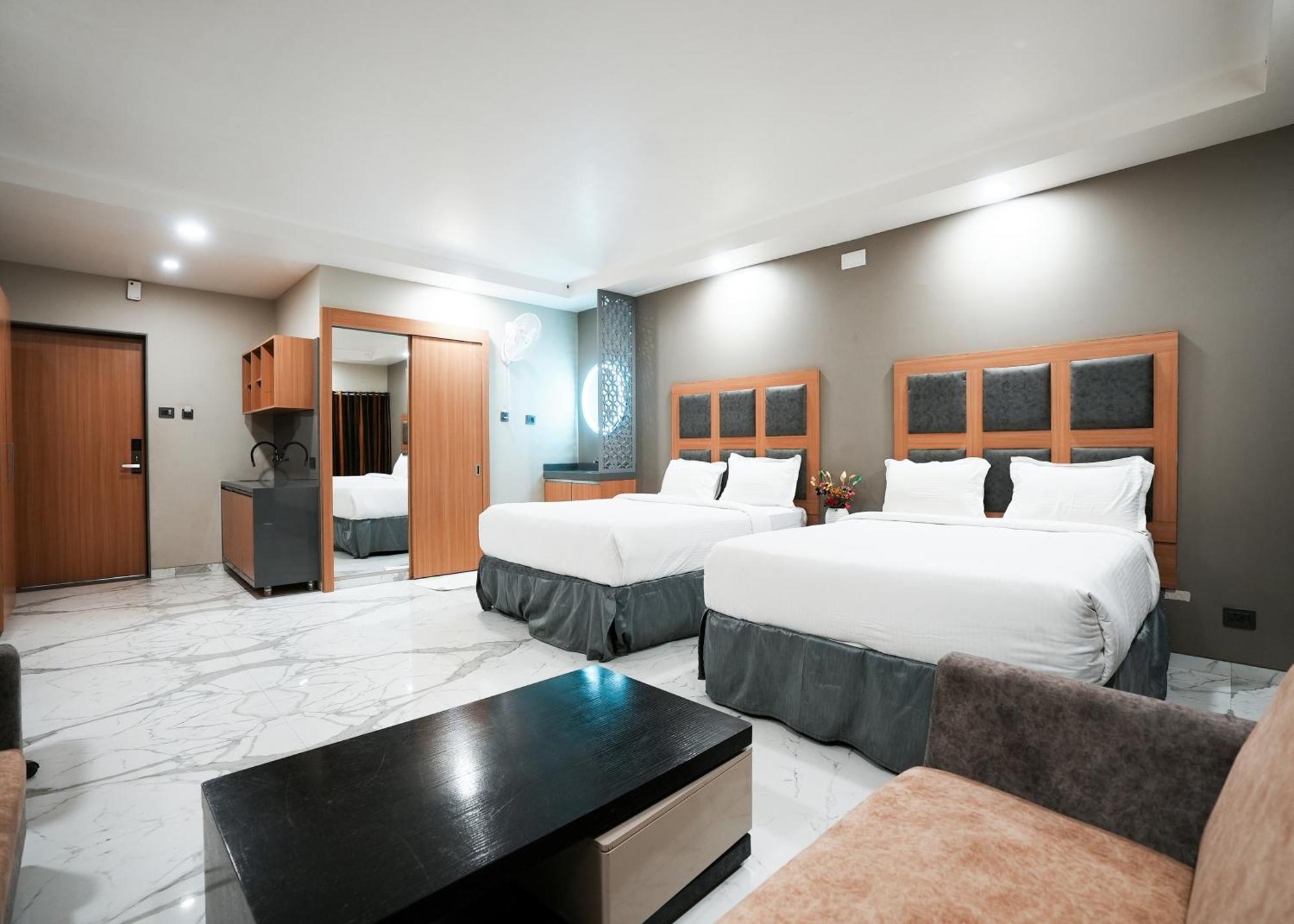 Rupis Resort Near Udaipur Airport Dabok Екстер'єр фото