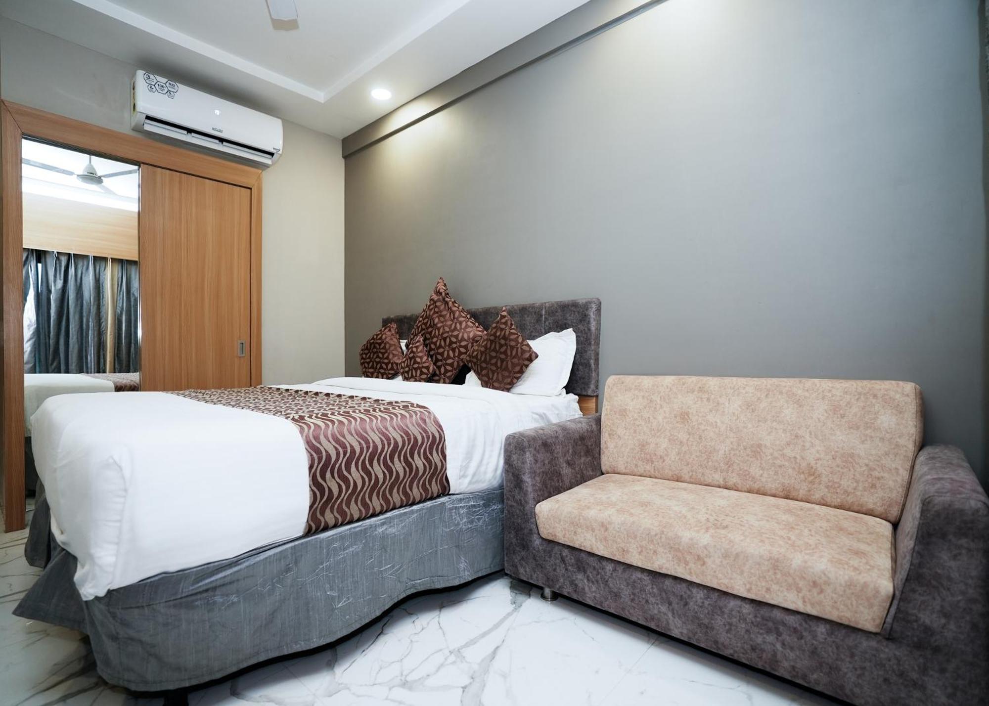 Rupis Resort Near Udaipur Airport Dabok Екстер'єр фото
