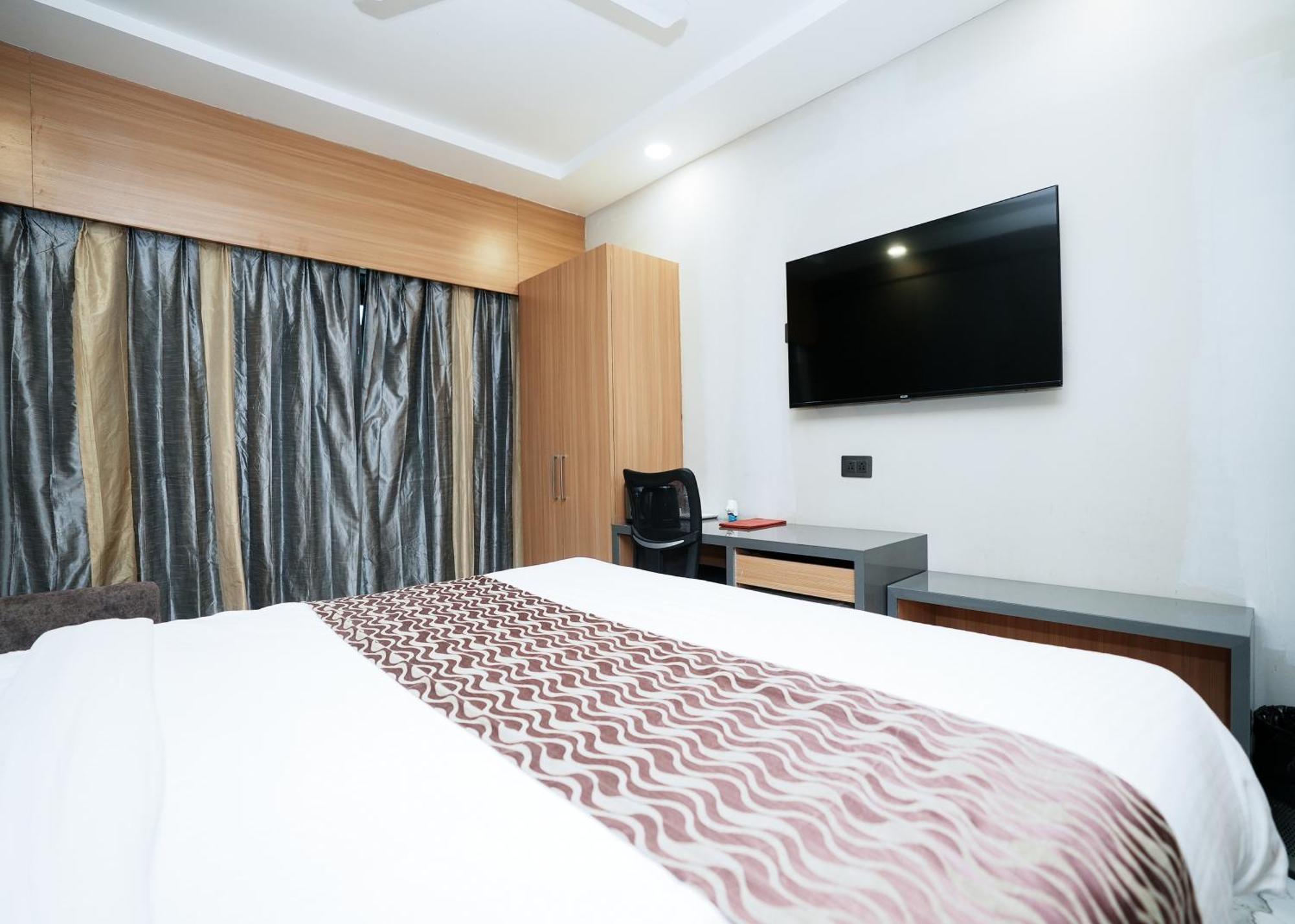 Rupis Resort Near Udaipur Airport Dabok Екстер'єр фото