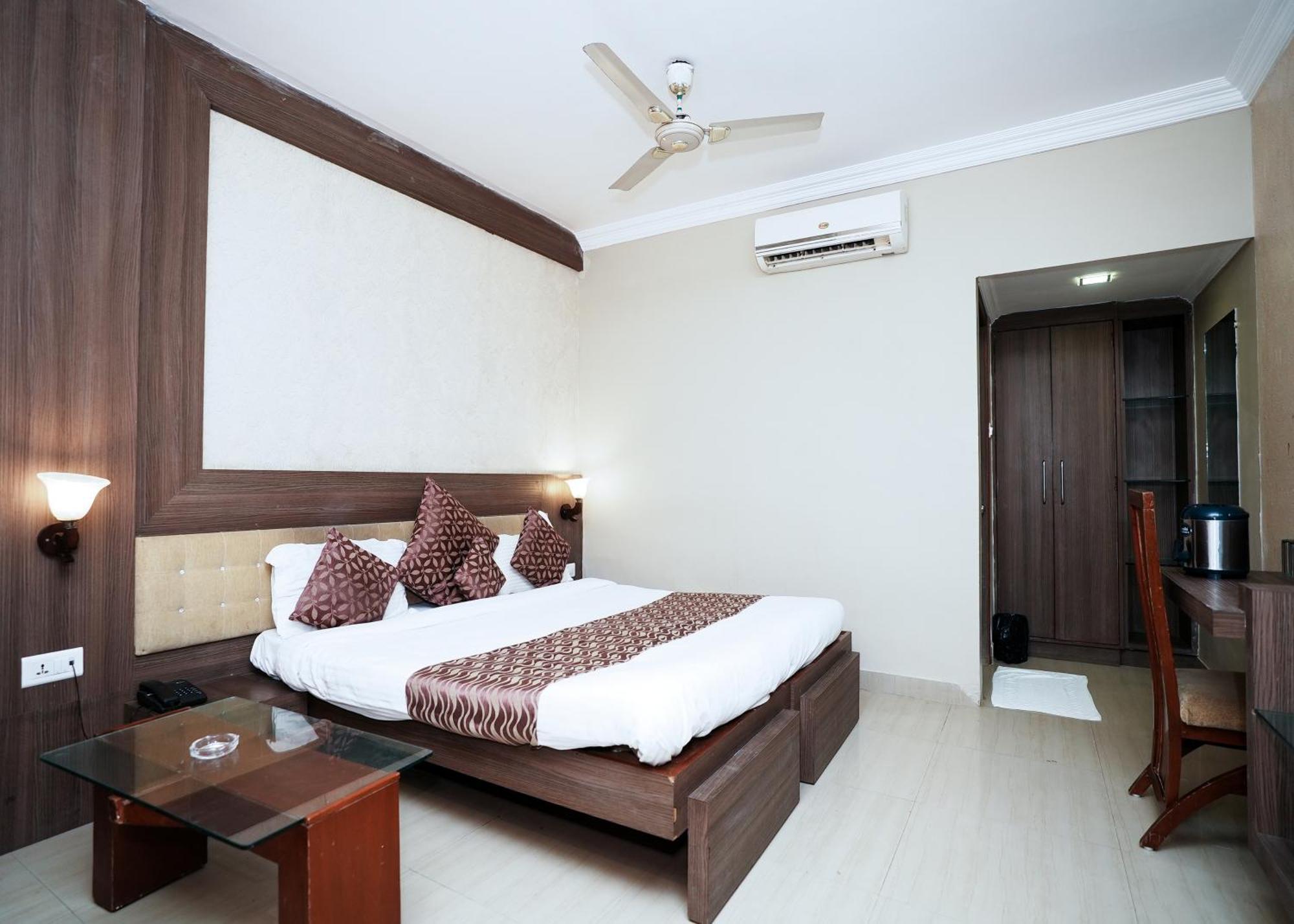 Rupis Resort Near Udaipur Airport Dabok Екстер'єр фото