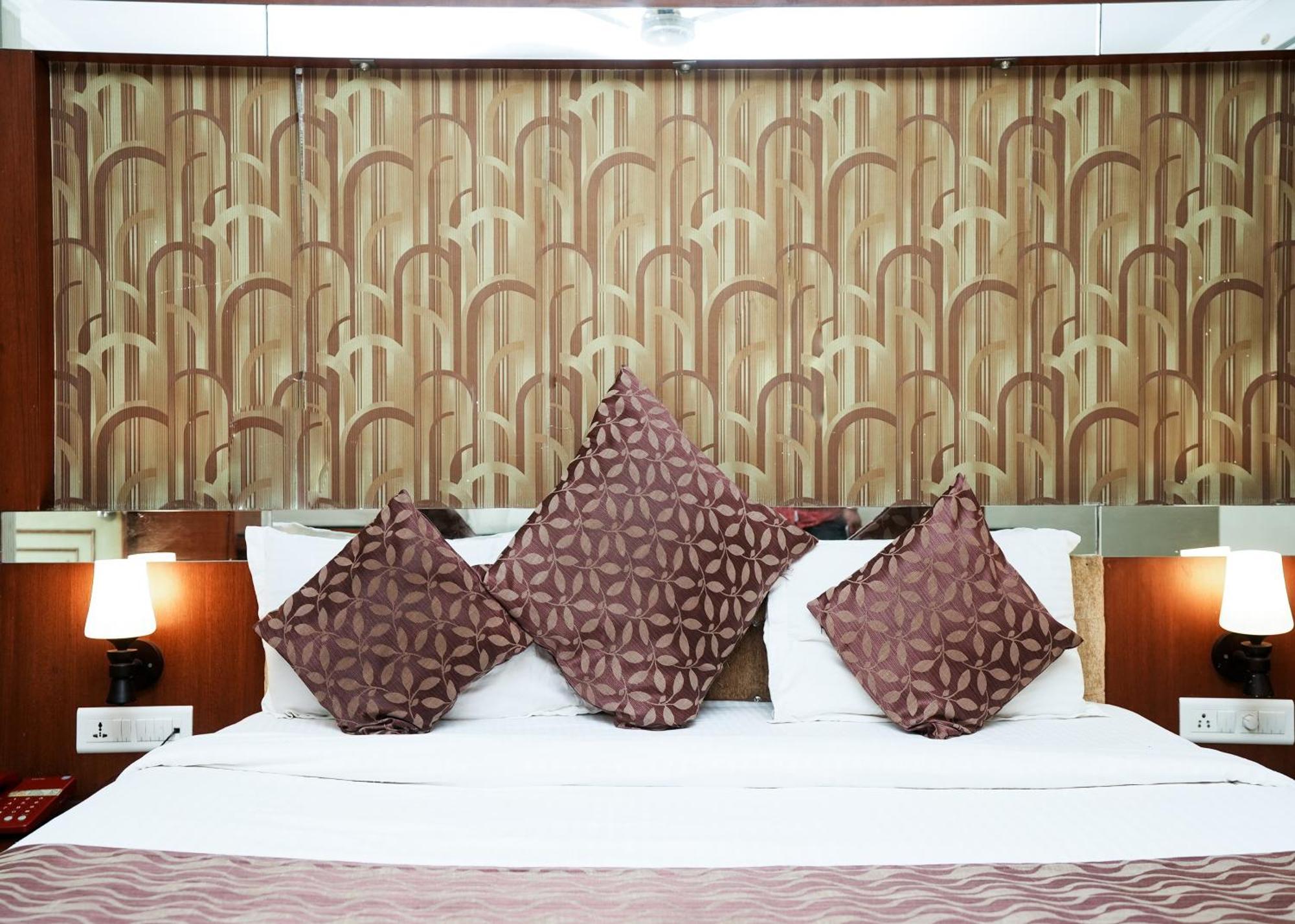 Rupis Resort Near Udaipur Airport Dabok Екстер'єр фото